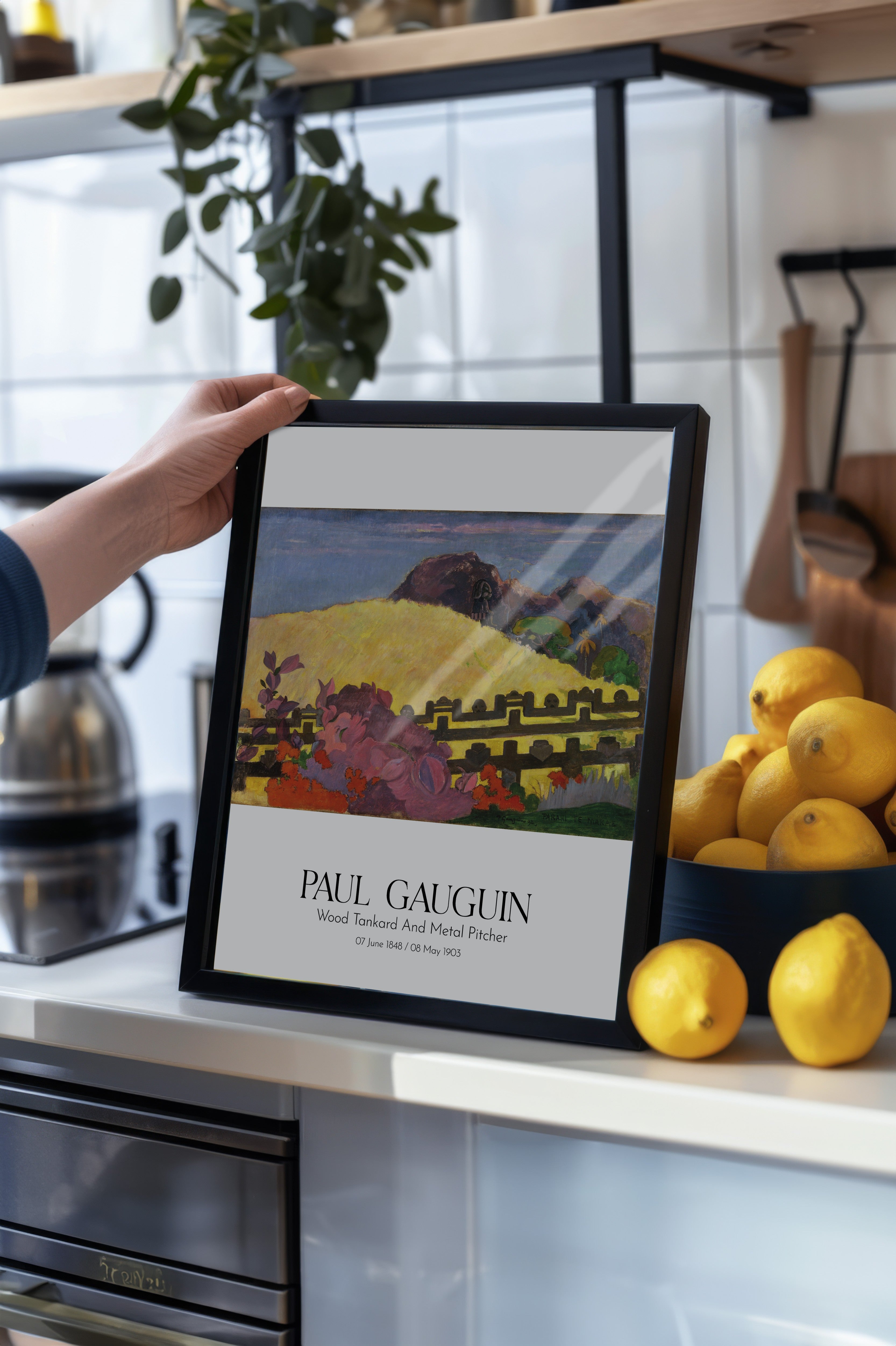 Paul Gauguin - Wood Tankard And Metal Pitcher, Siyah Çerçeveli Tablo, Sanat Serisi NO:110575