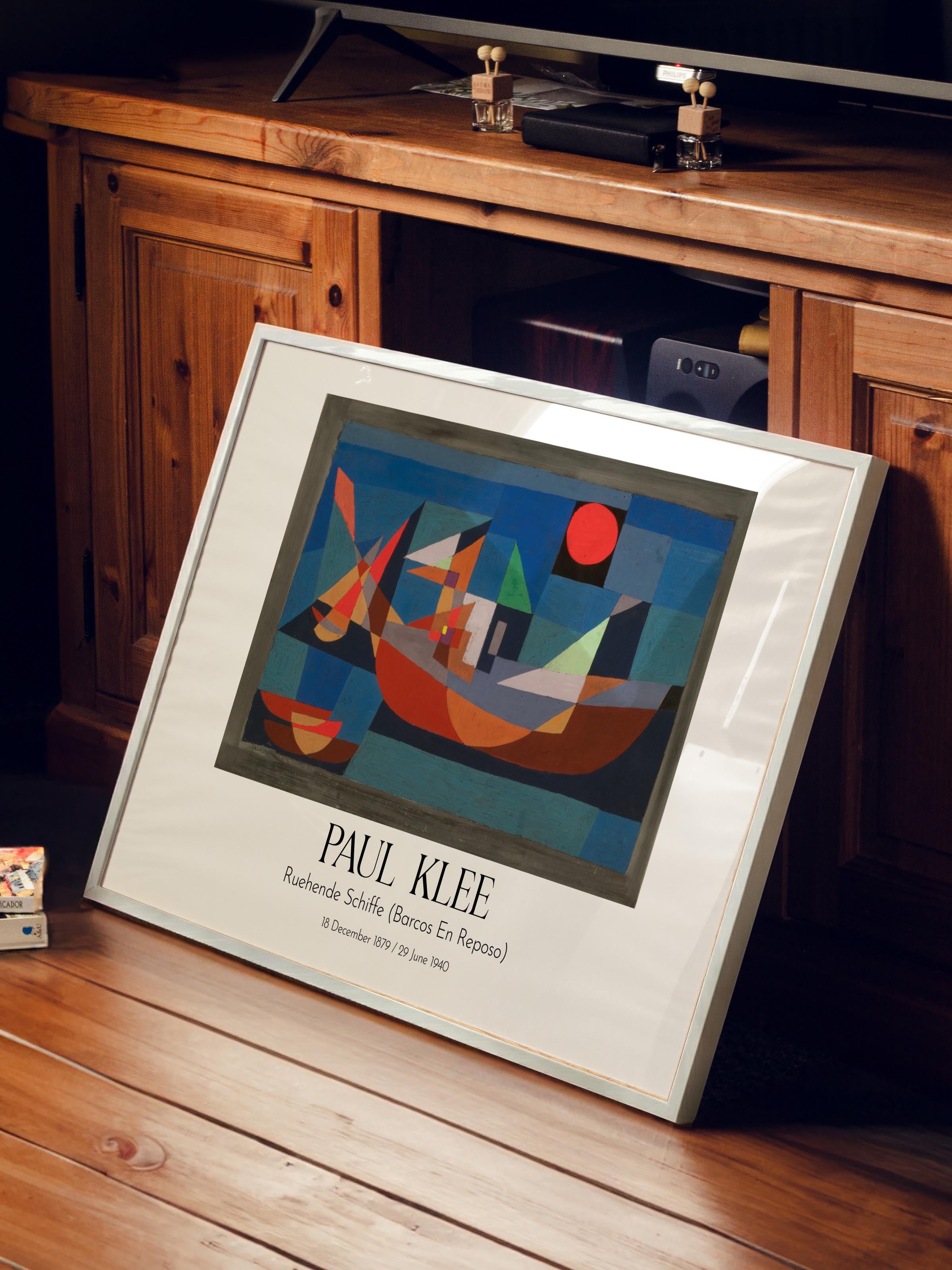 Paul Klee - Ruehende Schiffe (Barcos En Reposo), Beyaz Çerçeveli Tablo, Sanat Serisi NO:110130