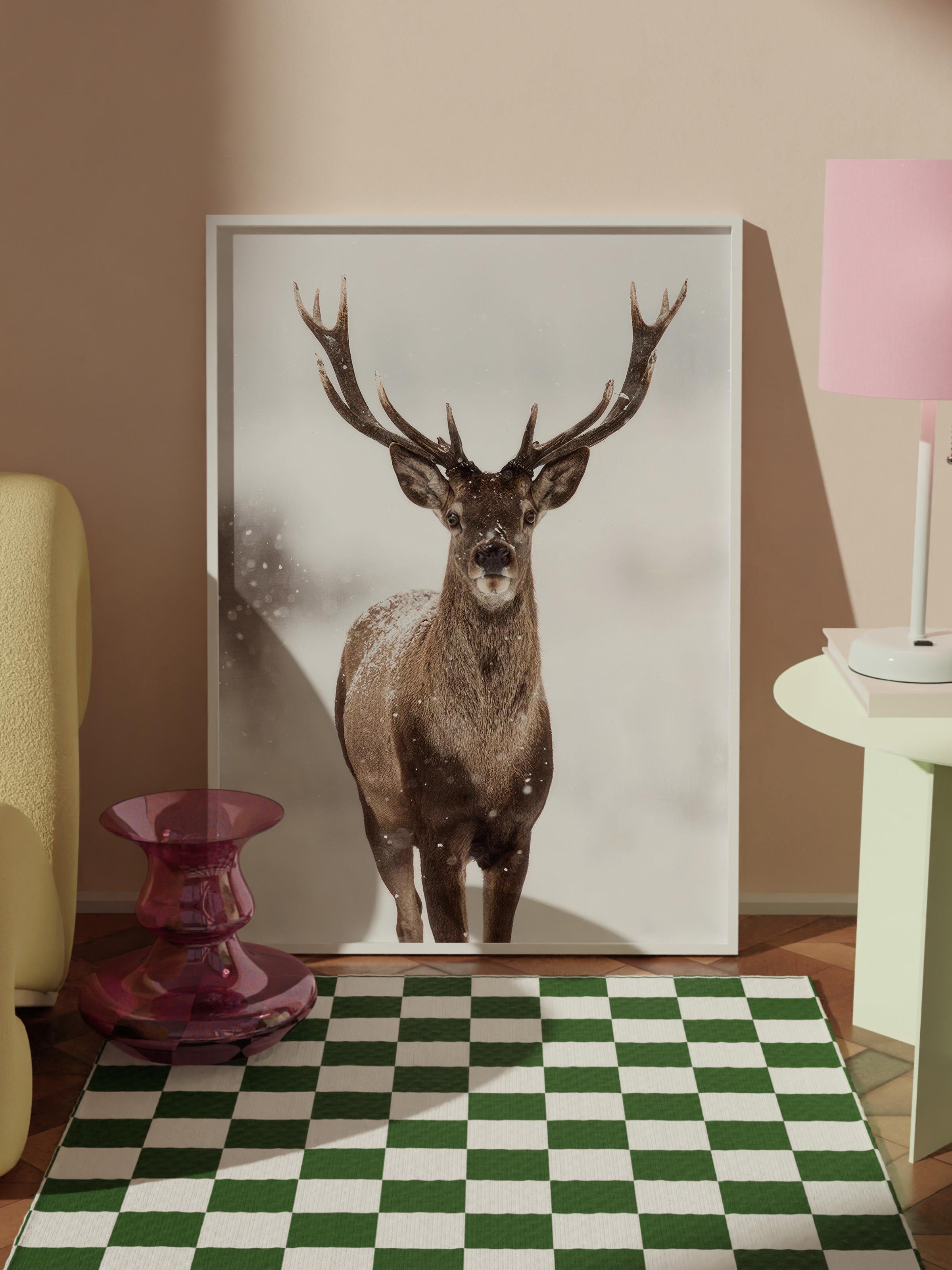 Red stag Yılbaşı Tablo, Beyaz Çerçeve ve Poster, Dikey Duvar Tablosu Comfort Serisi NO:108472