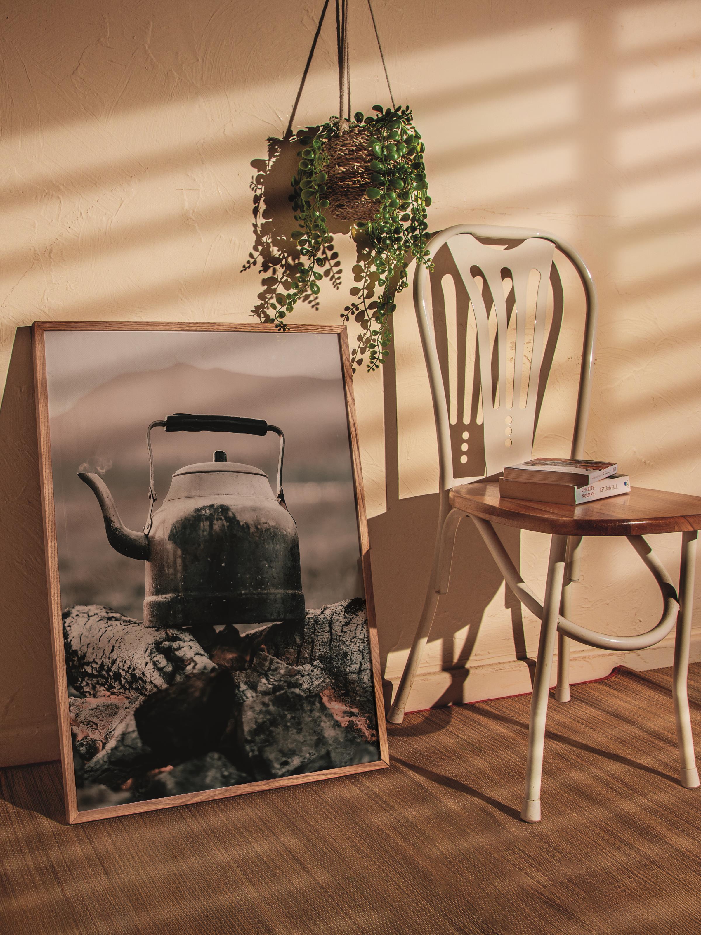 Rustic Çerçevesiz Poster, İskandinav Kahverengi Poster, NO:105 Eski Çaydanlık Fotoğraf, Dikey