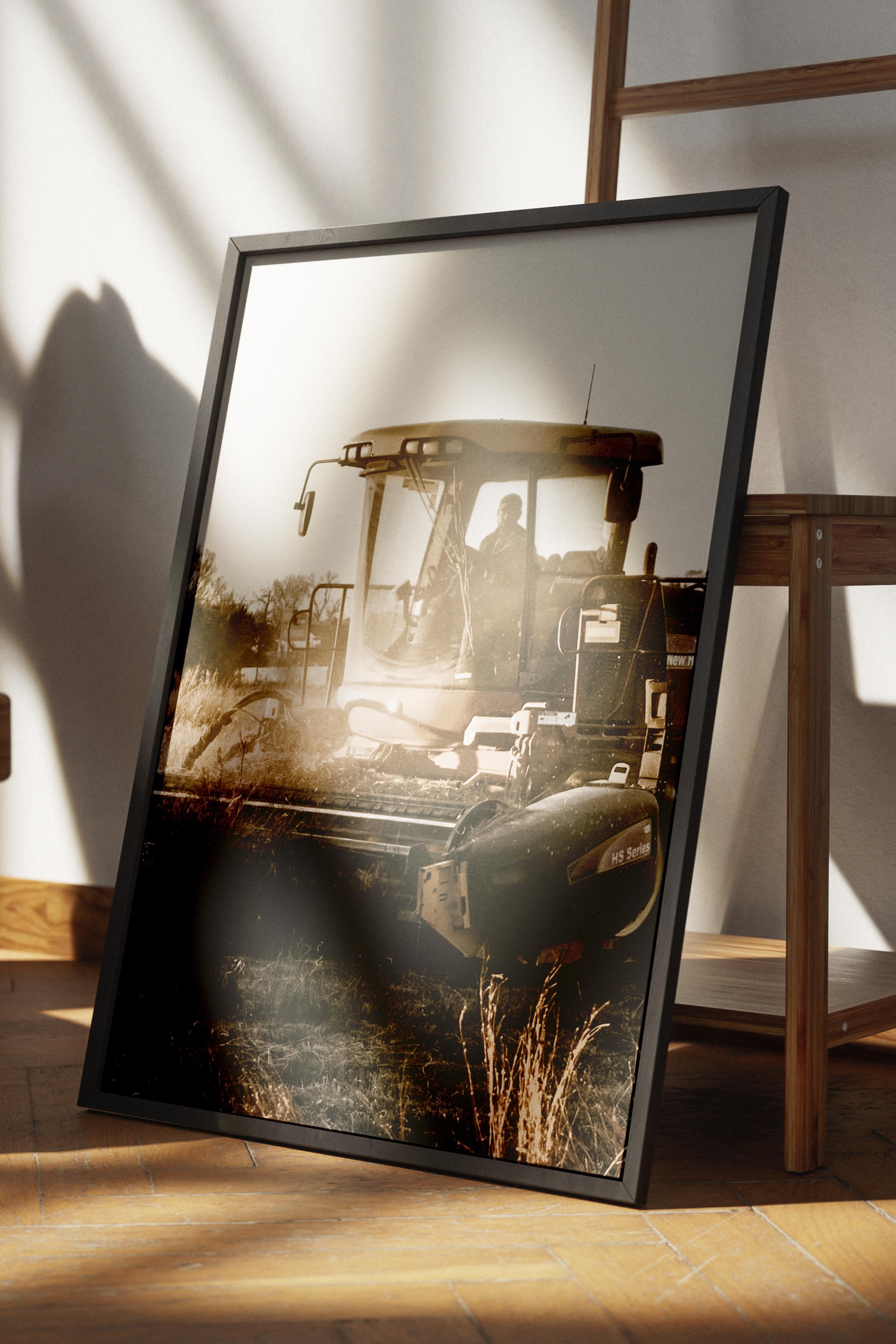 Rustic Çerçevesiz Poster, İskandinav Kahverengi Poster, NO:173 Traktör ve Tarla Fotoğraf, Dikey