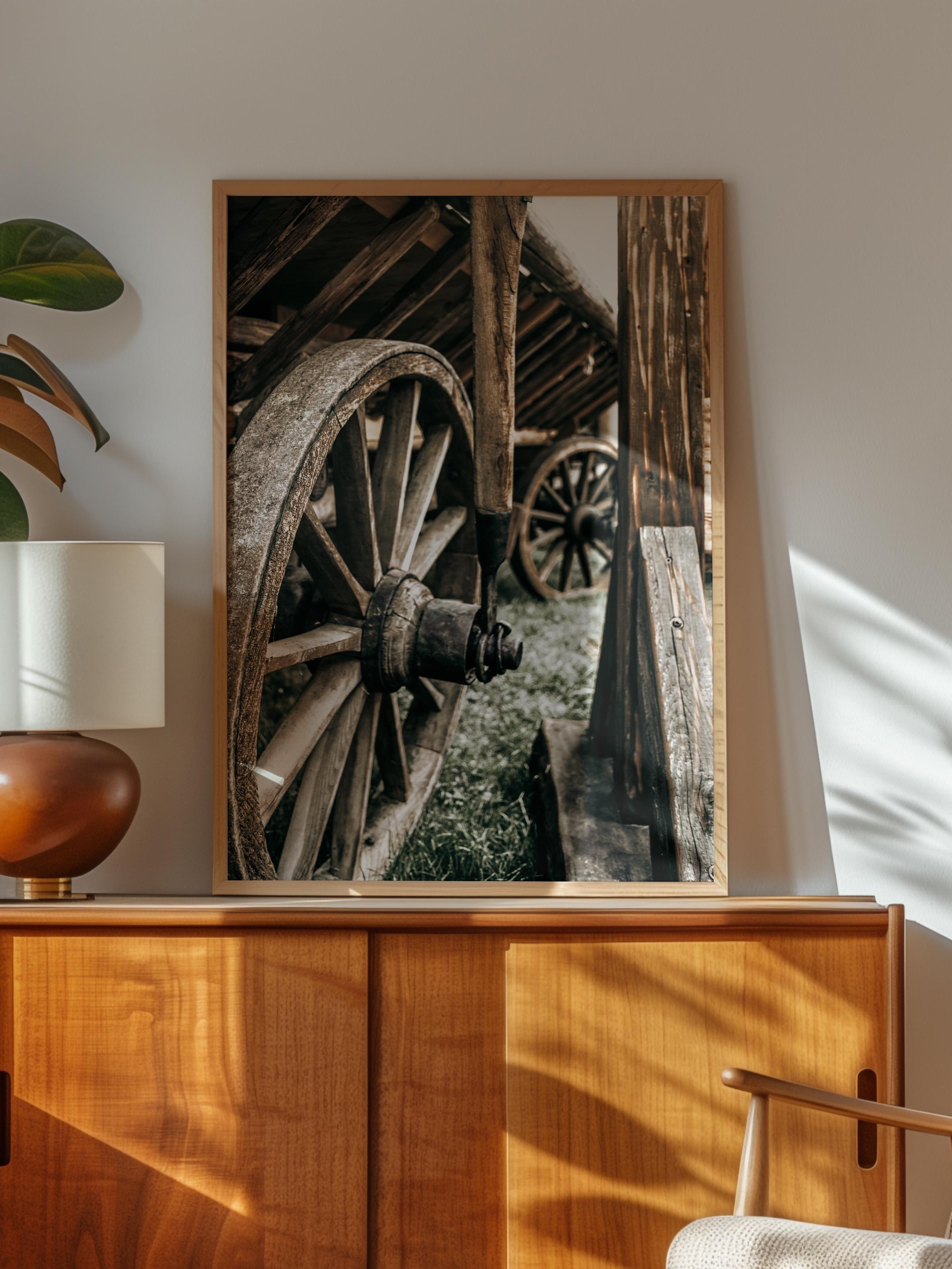 Rustic Çerçevesiz Poster, İskandinav Kahverengi Poster, NO:188 Ahşap Tekerlek Yakın Plan Fotoğraf