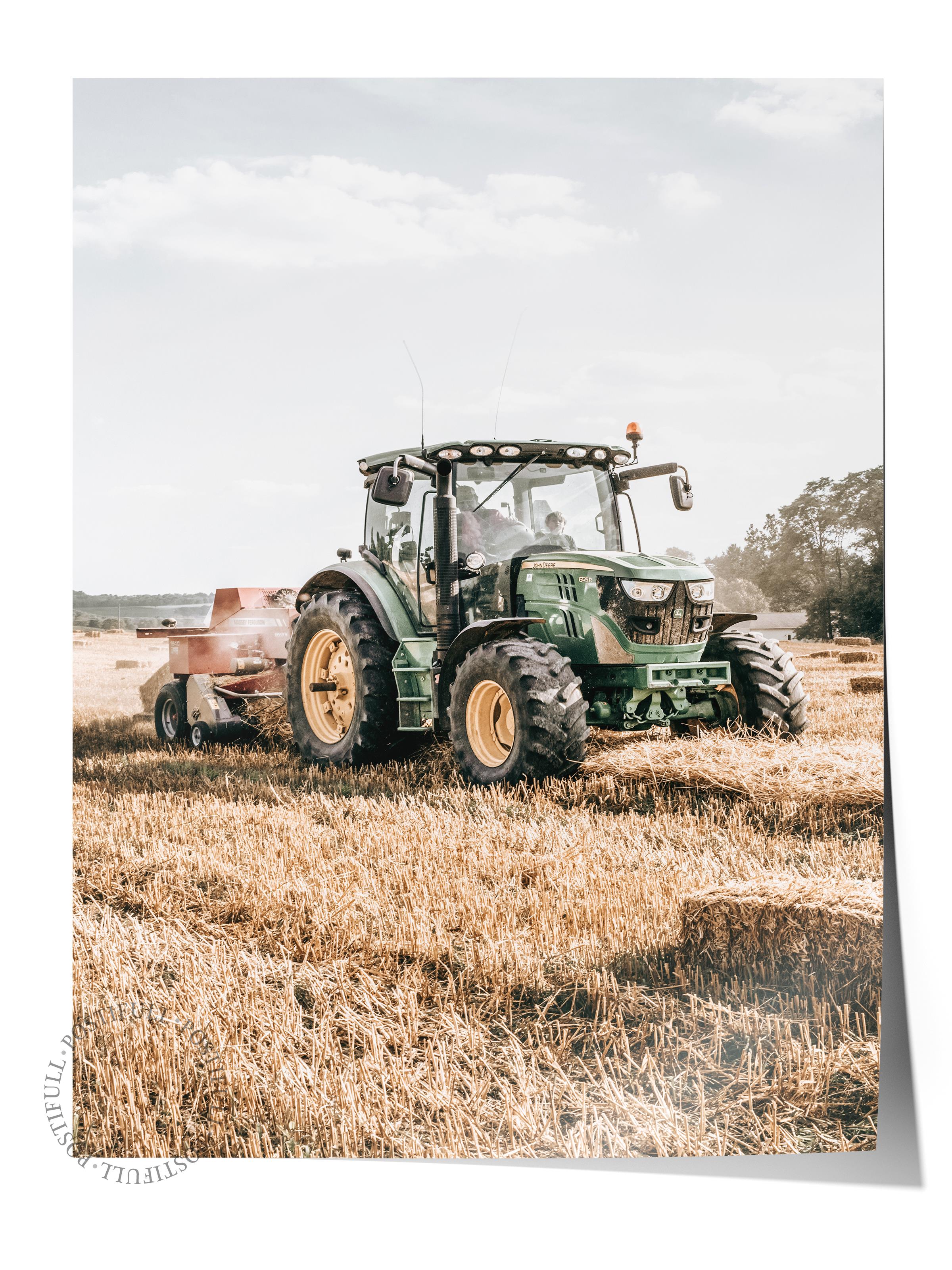 Rustic Çerçevesiz Poster, İskandinav Kahverengi Poster, NO:208 Tarlada Traktör ve Çiftçi Fotoğraf