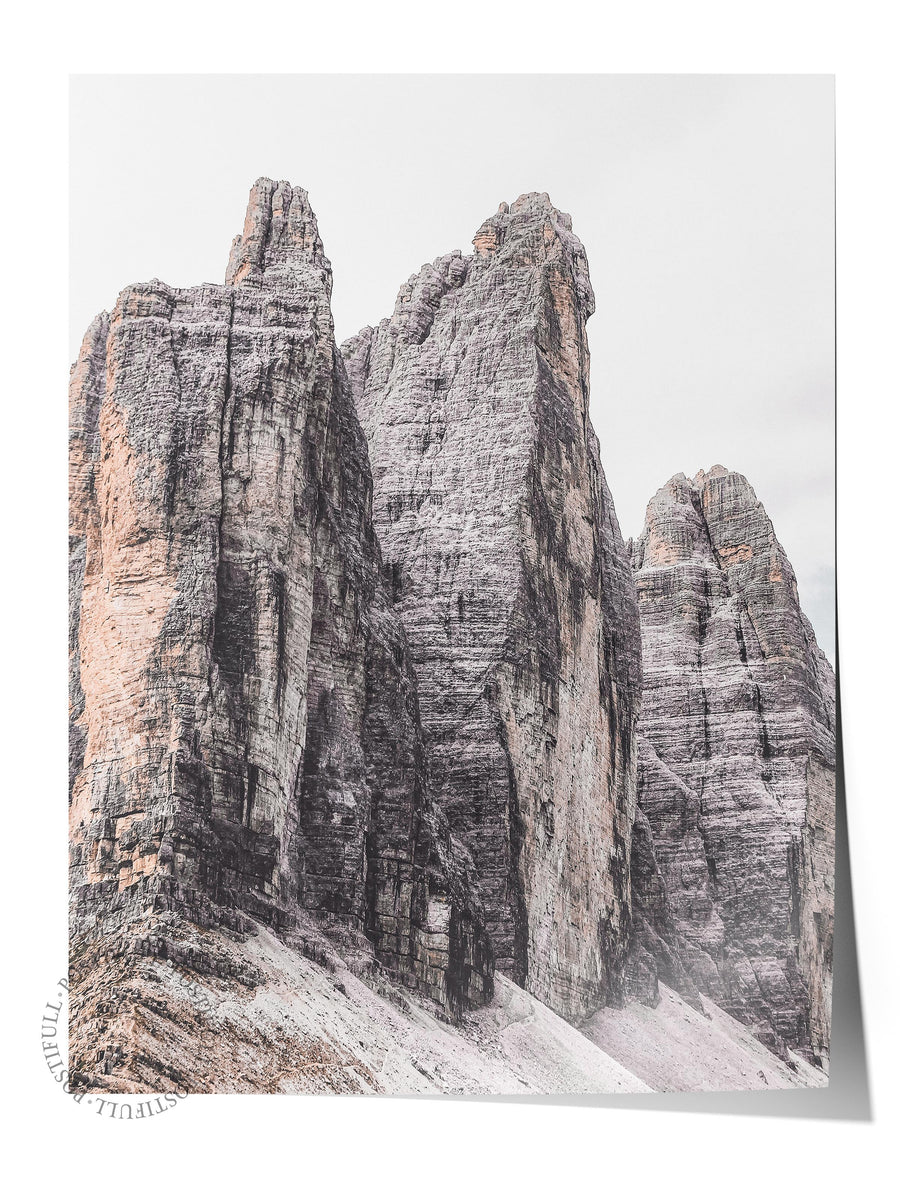 Yüksek Dağ Kayalıkları Rustic Çerçevesiz Poster