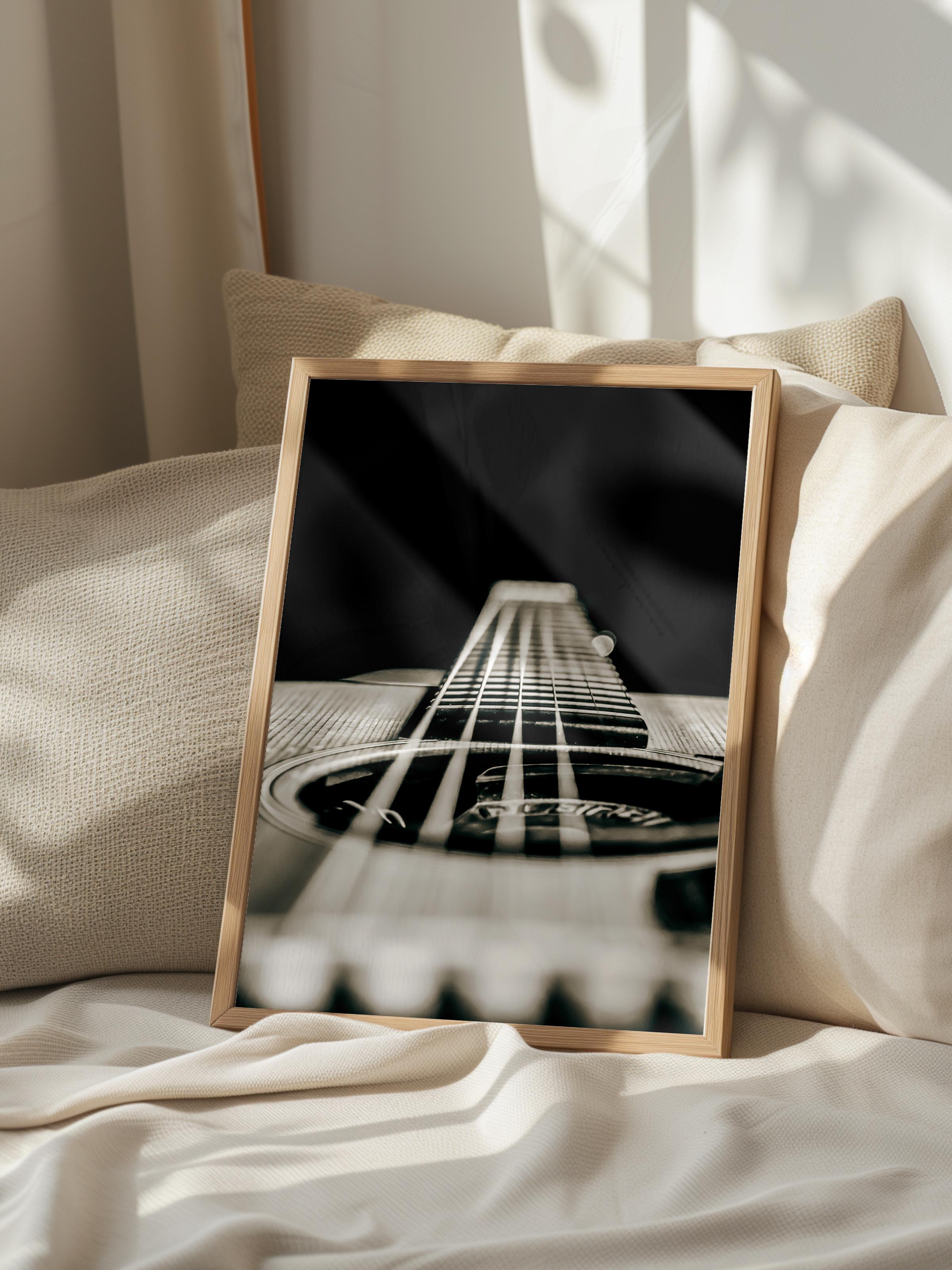 Rustic Çerçevesiz Poster, İskandinav Kahverengi Poster, NO:83 Gitarın Telleri Fotoğraf, Dikey