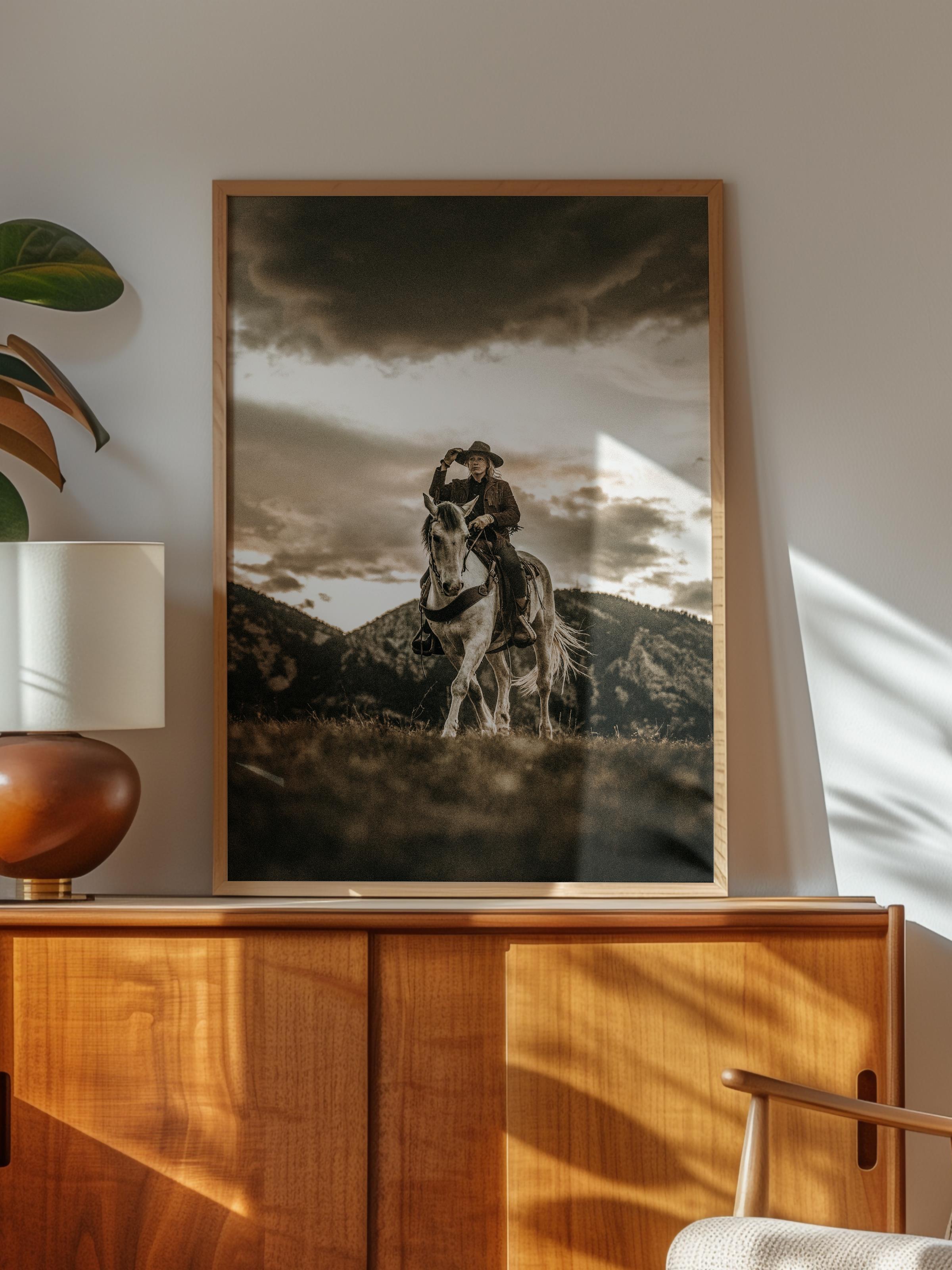 Rustic Çerçevesiz Poster, İskandinav Kahverengi Poster, NO:85 Kovboy ve Atı Fotoğraf, Dikey