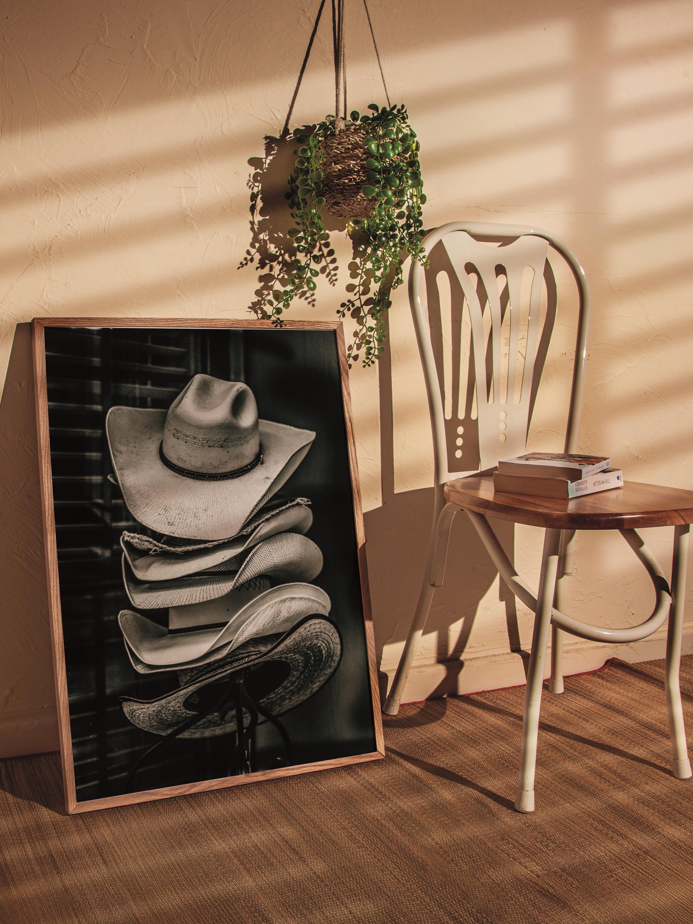 Rustic Çerçevesiz Poster, İskandinav Kahverengi Poster, NO:87 Kovboy Şapkaları Fotoğraf, Dikey