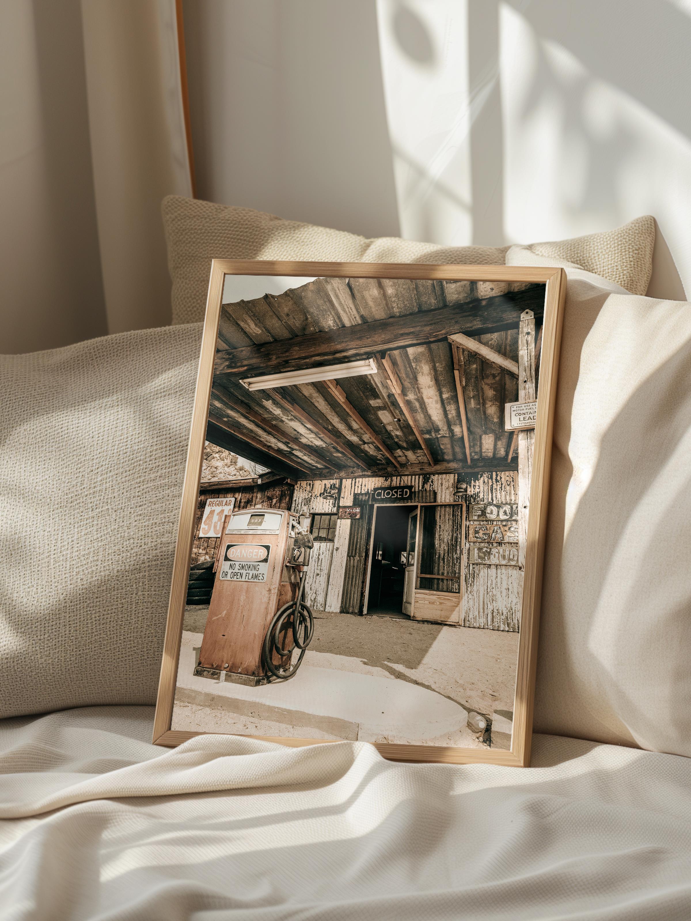 Rustic Çerçevesiz Poster, İskandinav Kahverengi Poster, NO:89 Eski Bina İç Mekanı Fotoğraf, Dikey