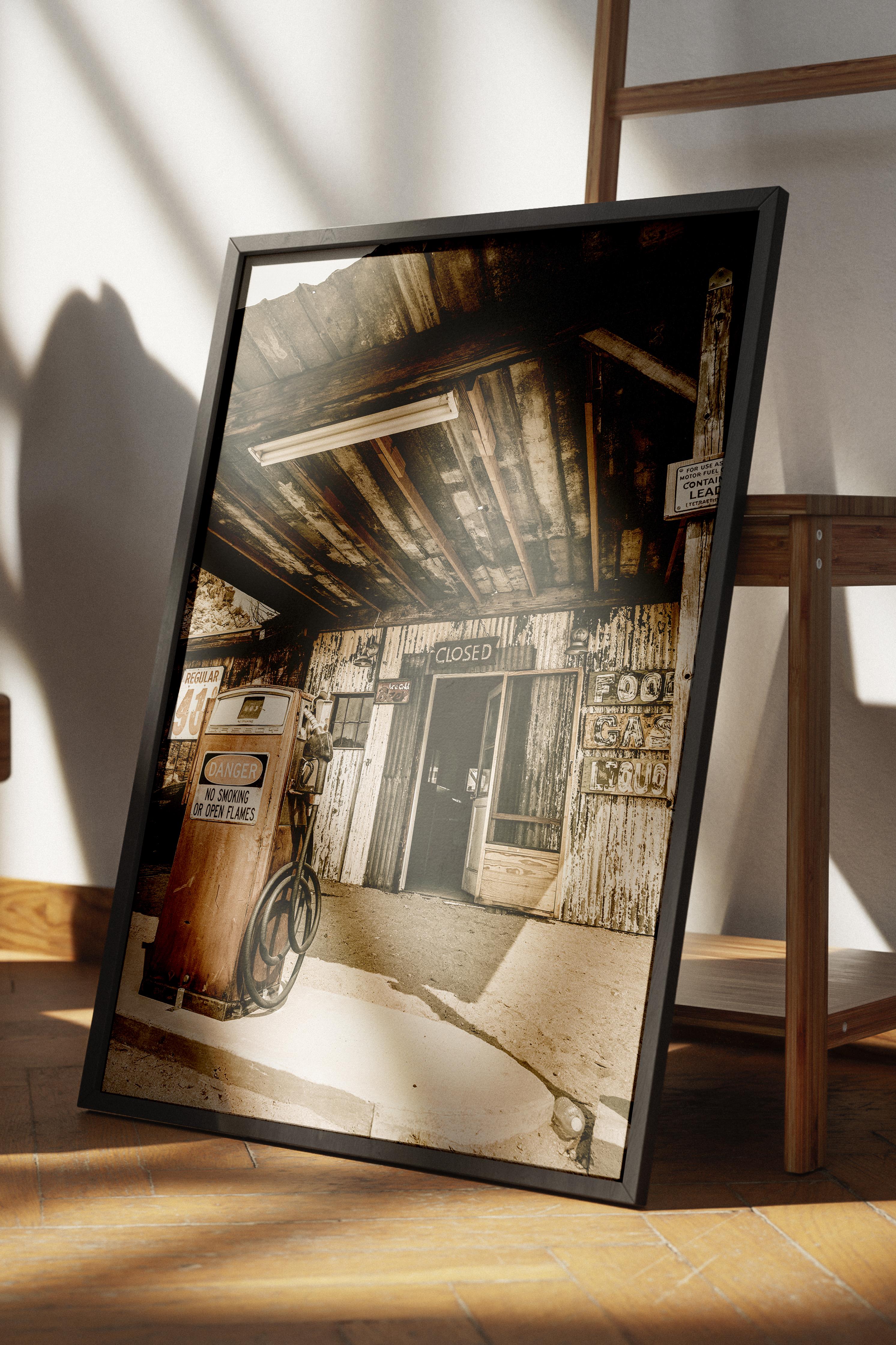 Rustic Çerçevesiz Poster, İskandinav Kahverengi Poster, NO:89 Eski Bina İç Mekanı Fotoğraf, Dikey