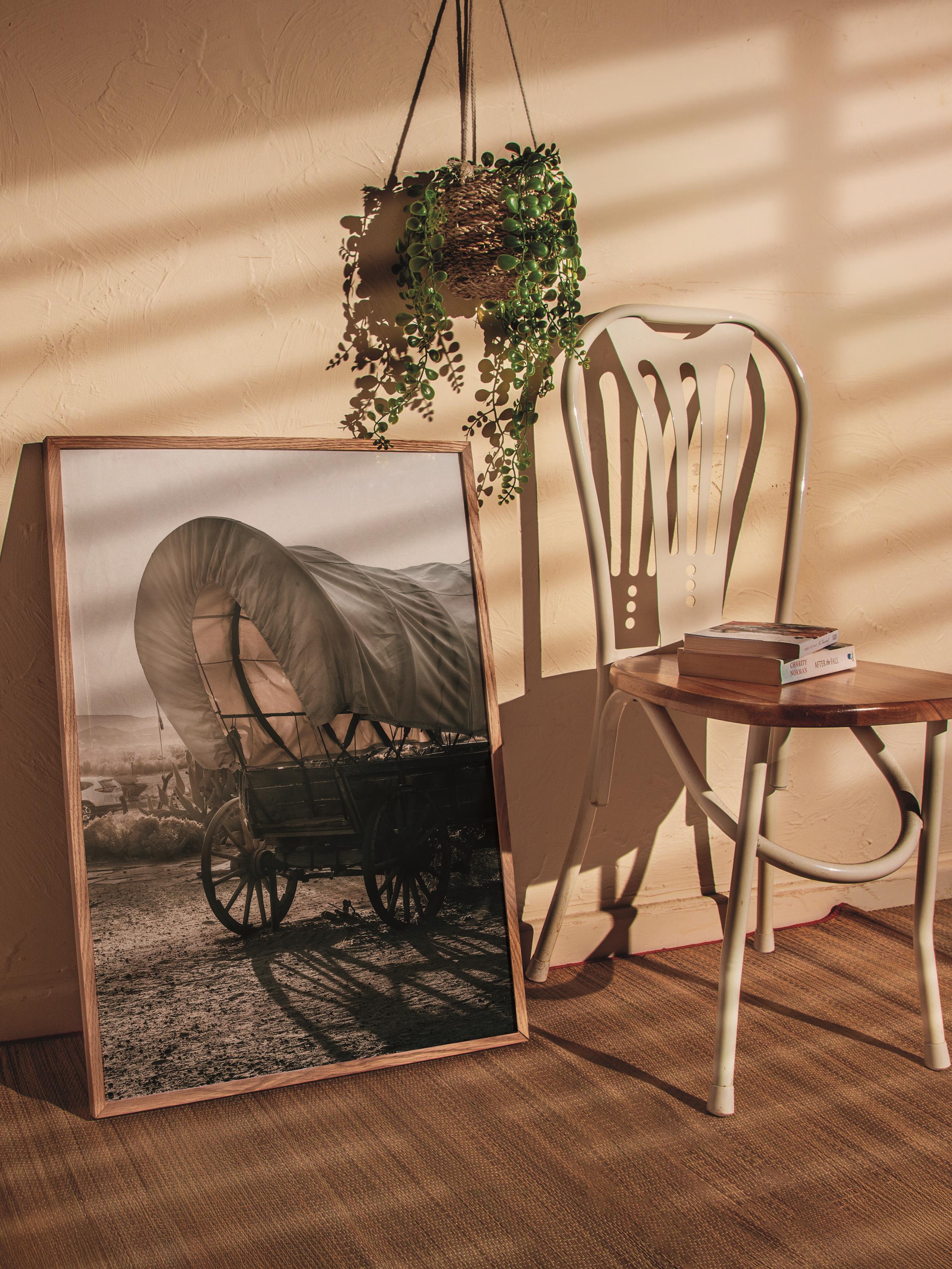 Rustic Çerçevesiz Poster, İskandinav Kahverengi Poster, NO:91 Kapalı At Arabası Fotoğraf, Dikey