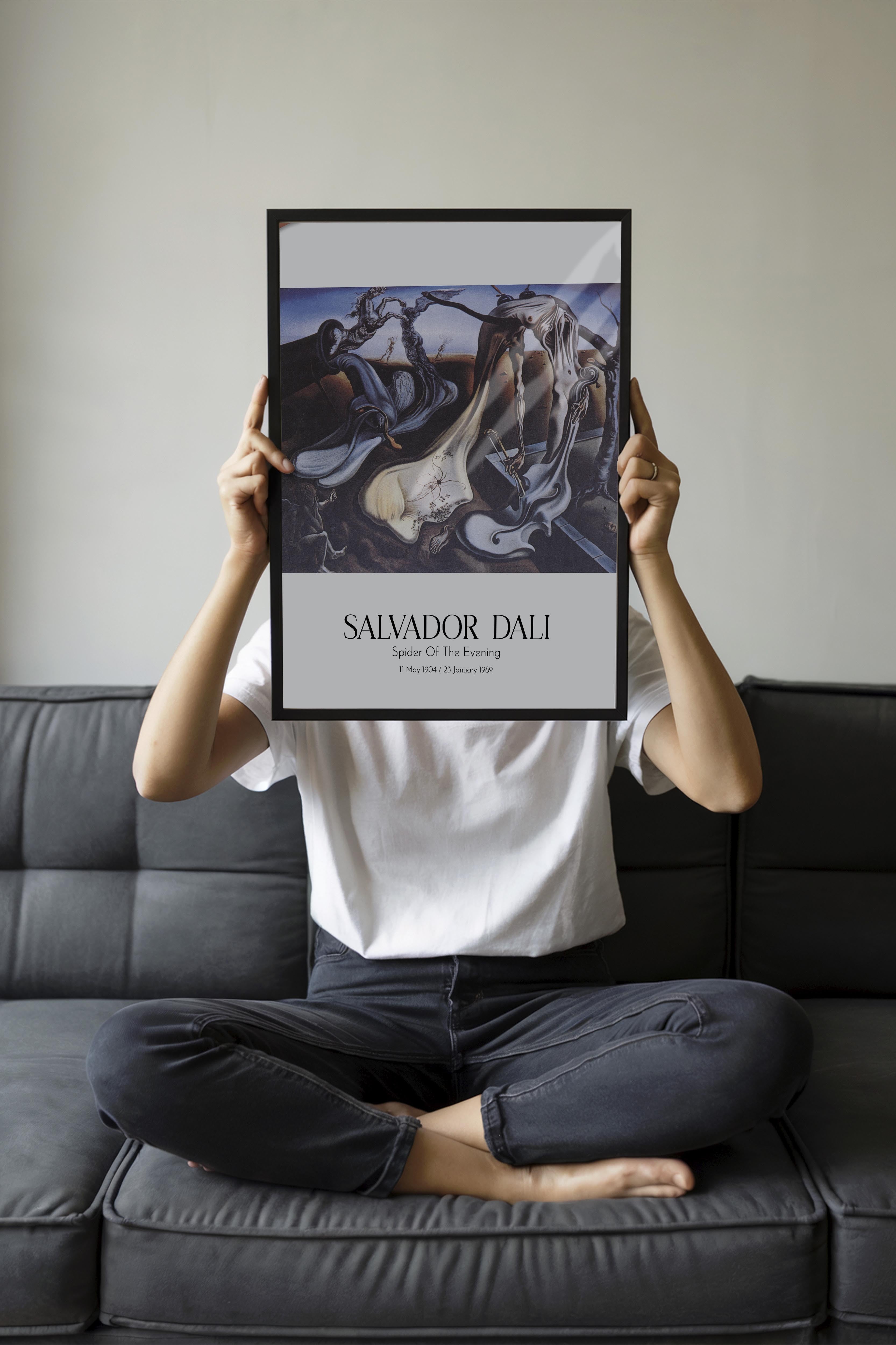Salvador Dali - Spider Of The Evening, Siyah Çerçeveli Tablo, Sanat Serisi NO:112501