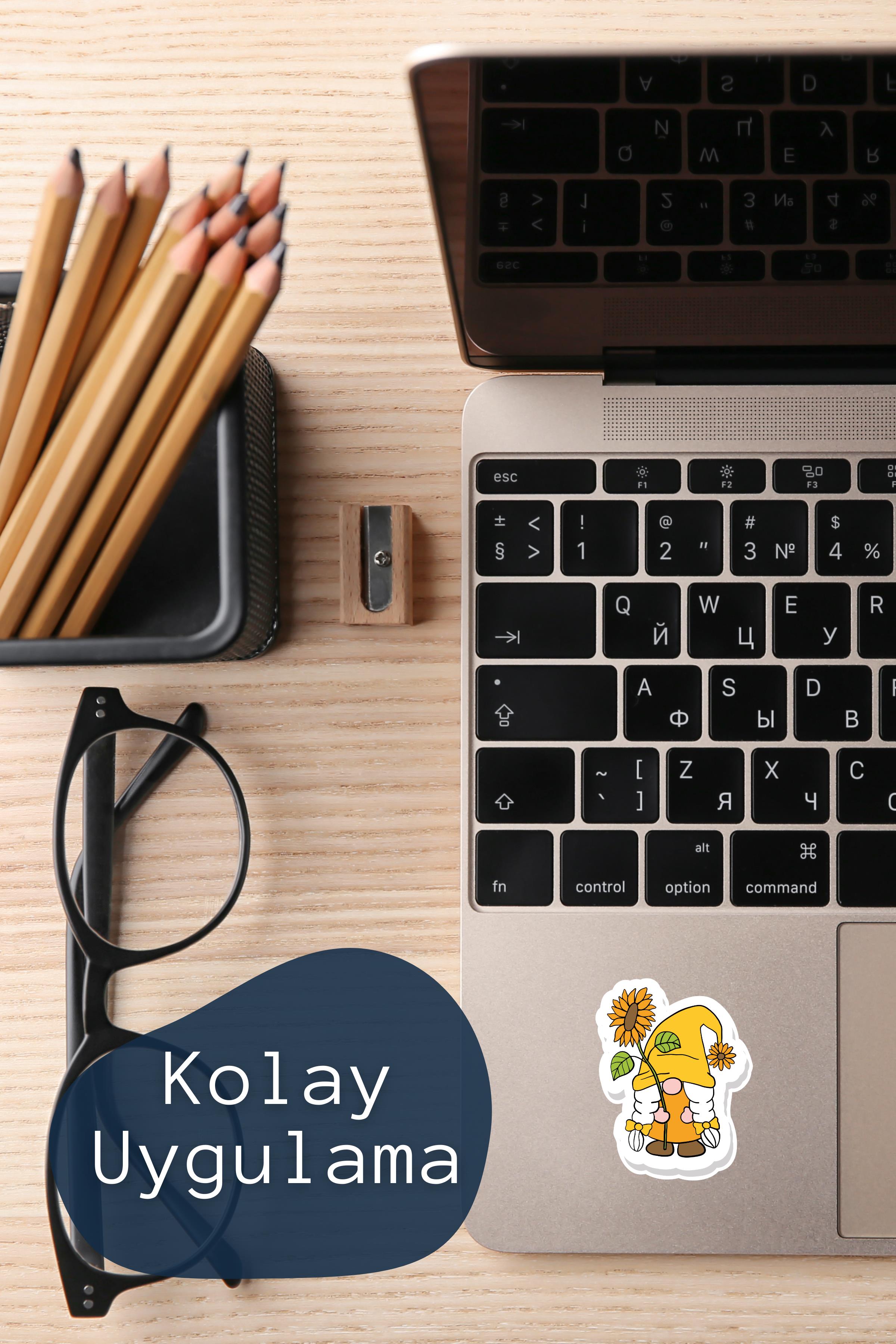 Sarı Cüceler Temalı Sticker ve Etiket Seti - Orta Boy - Su Geçirmez, Kalın Yapışkanlı Sticker Seti