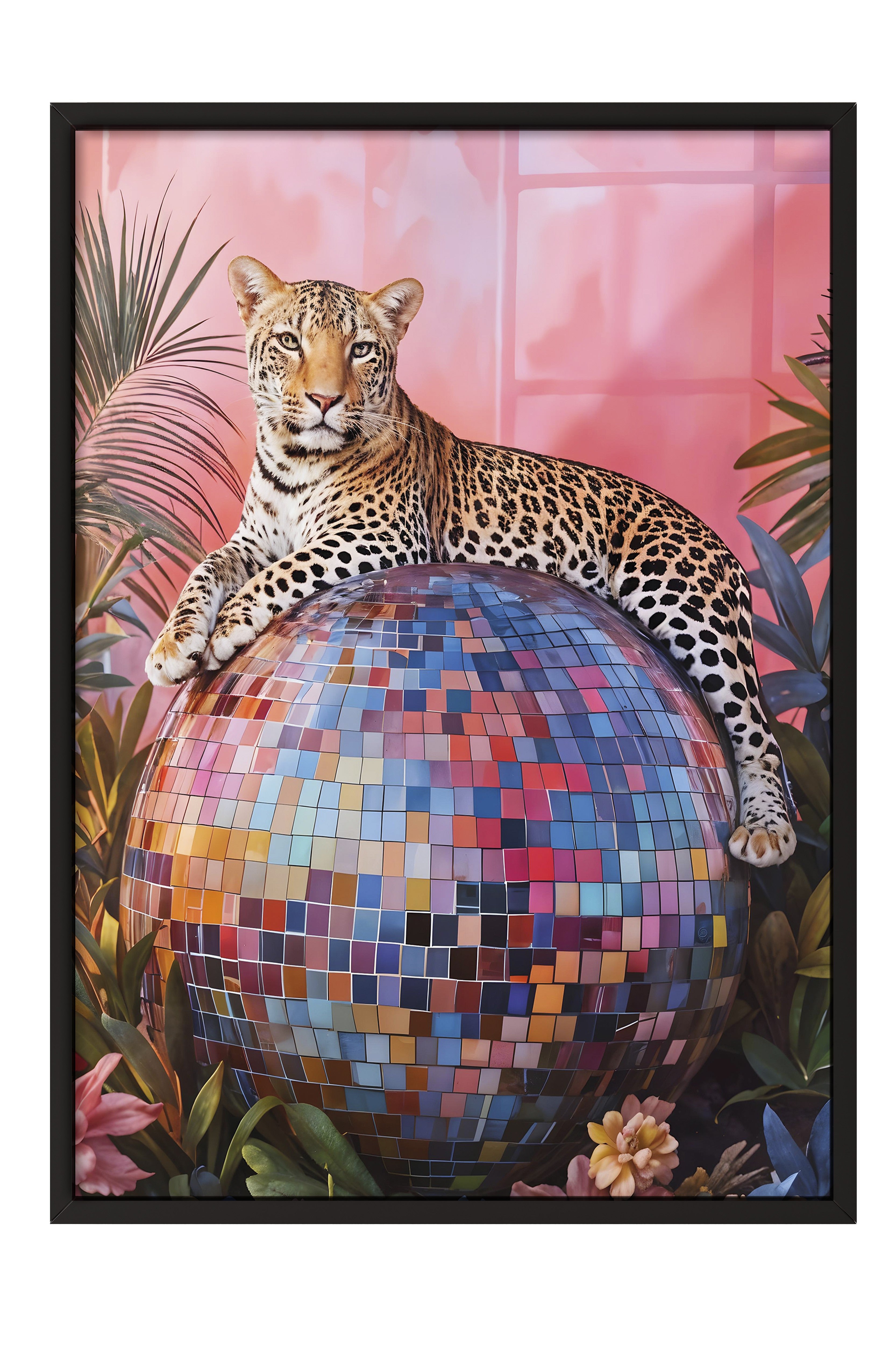 Siyah Çerçeveli Tablo, Leopard on Disco Ball, Comfort Serisi Mutfak Duvar Tablosu, NO:108943