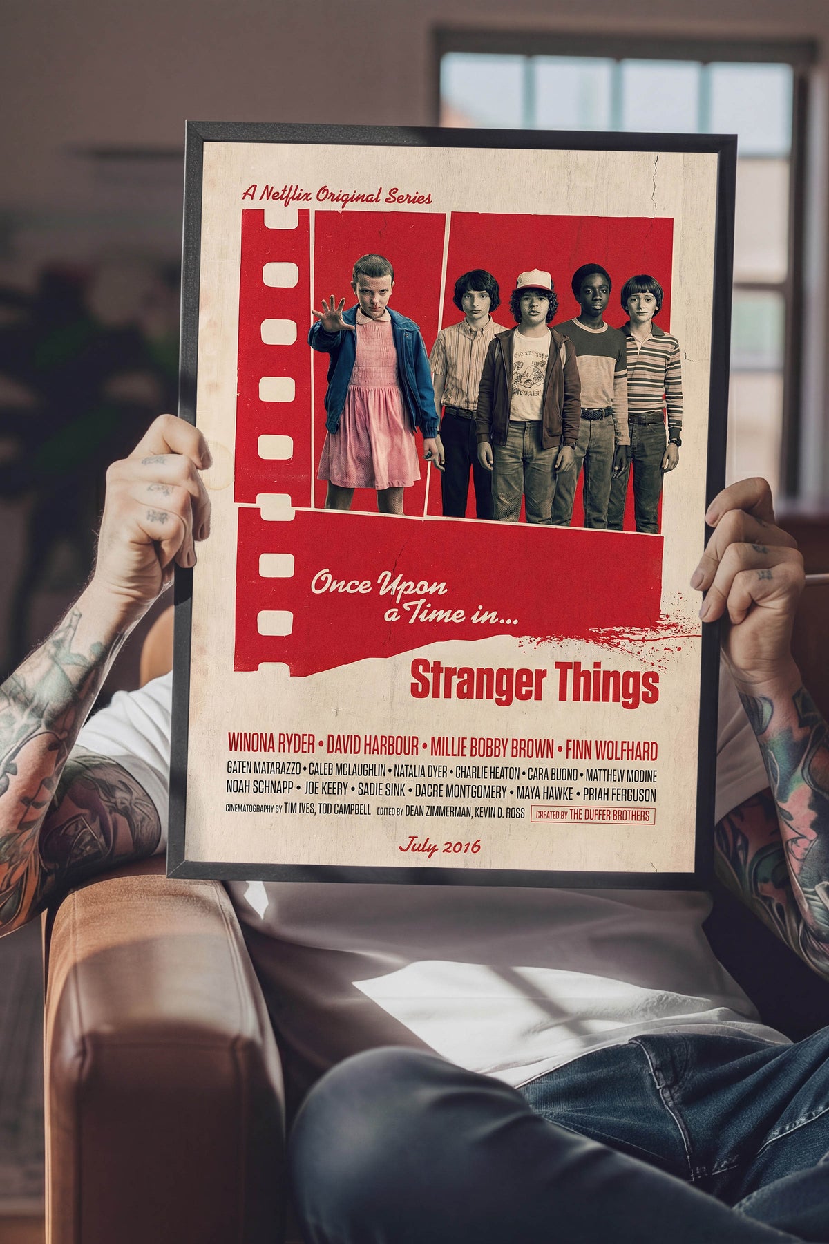 Stranger Things Siyah Çerçeveli Poster, Sinema ve Dizi Tablo, Film Dizi Afişleri NO:112843