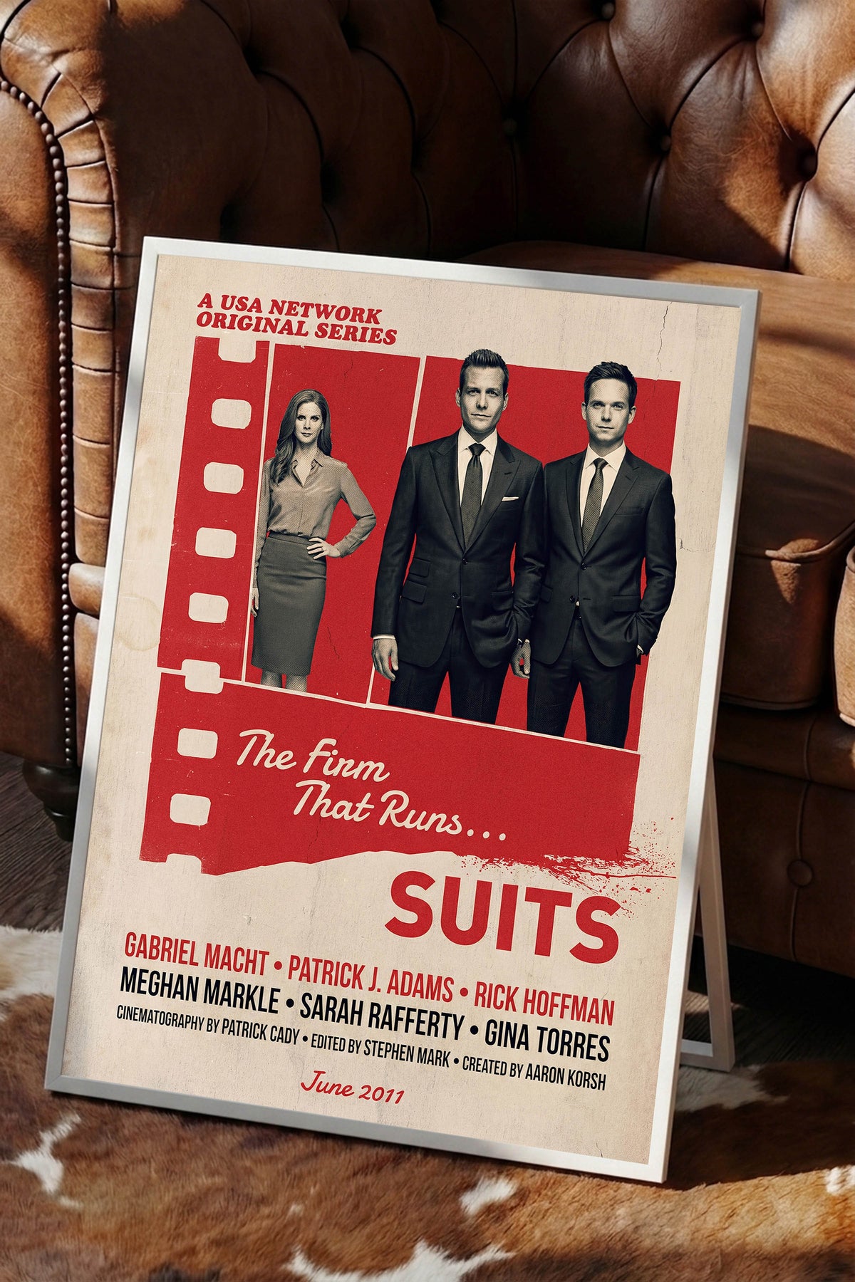 Suits Beyaz Çerçeveli Poster, Sinema ve Dizi Tablo, Film Dizi Afişleri NO:112867