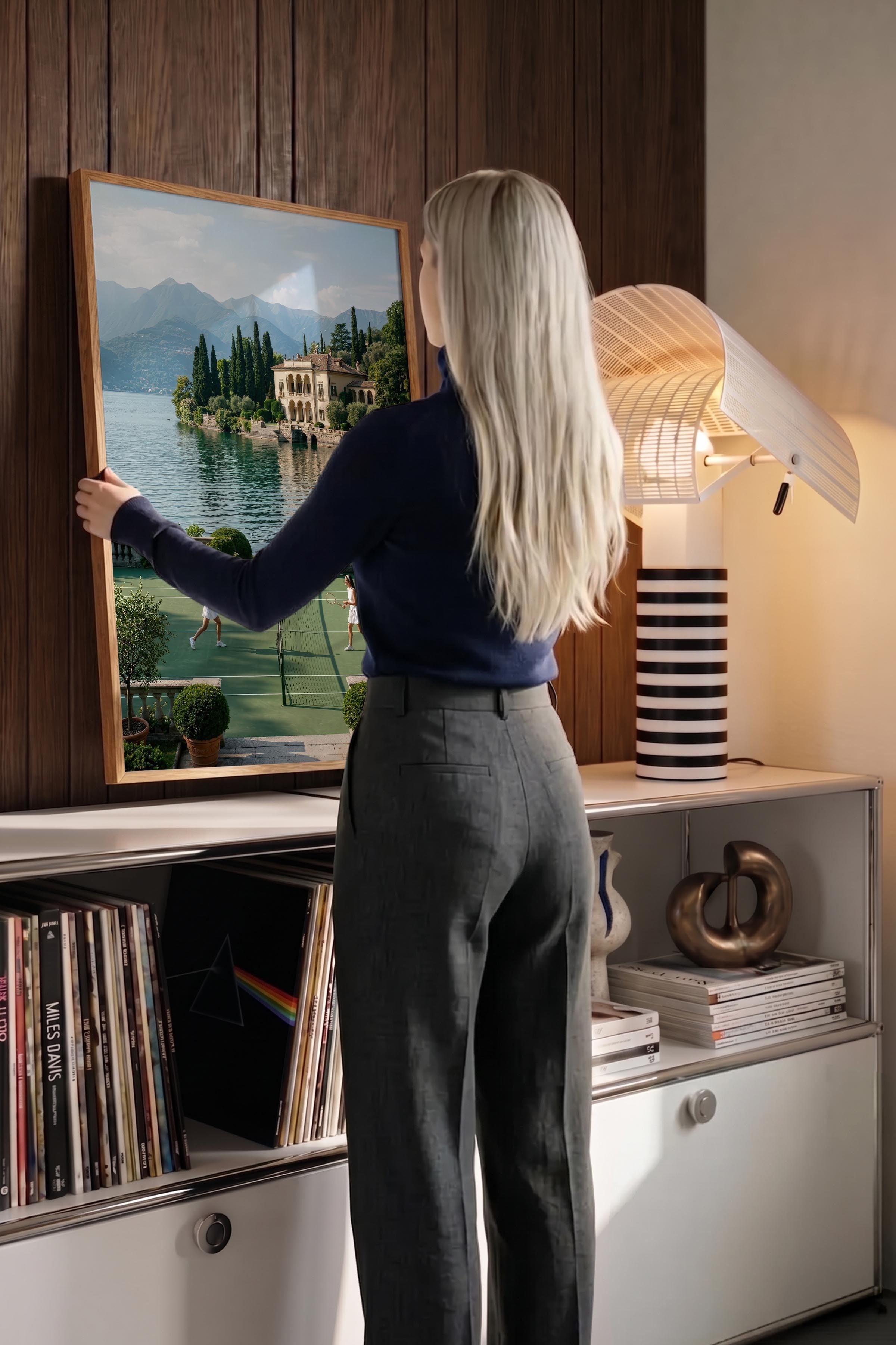 Tenis Kortu ve Göl Manzarası Posteri, Ahşap Çerçeveli Poster, Old Money Serisi, NO:113166