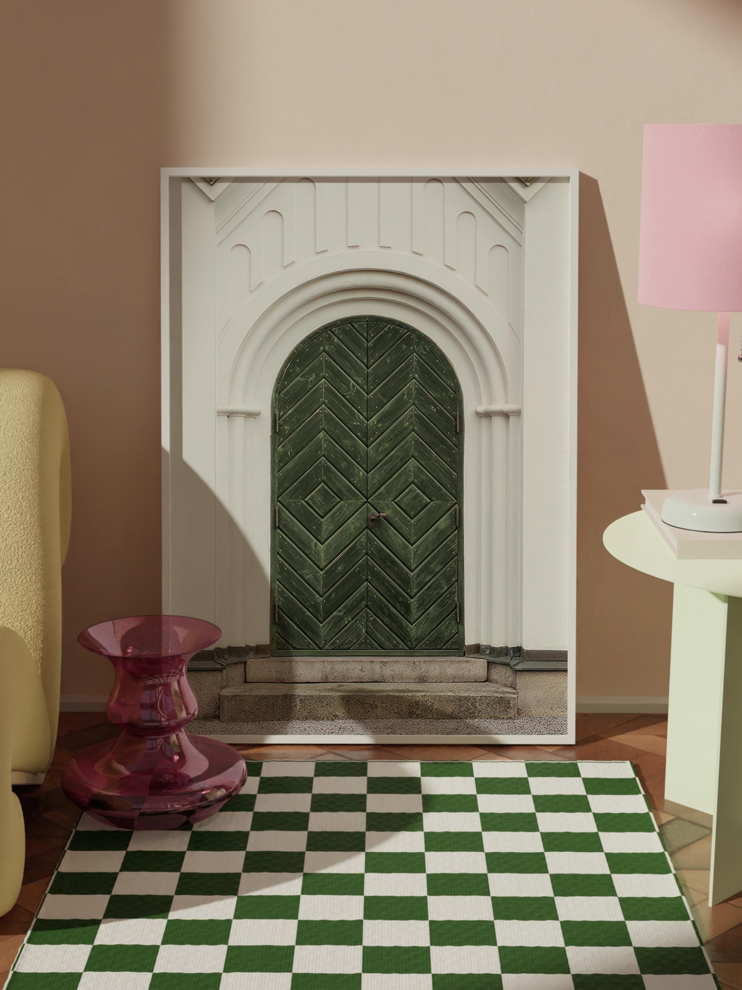 The Green Door  Çerçeveli Tablo, Beyaz Çerçeve ve Poster, Duvar Tablosu Comfort Serisi NO:108551