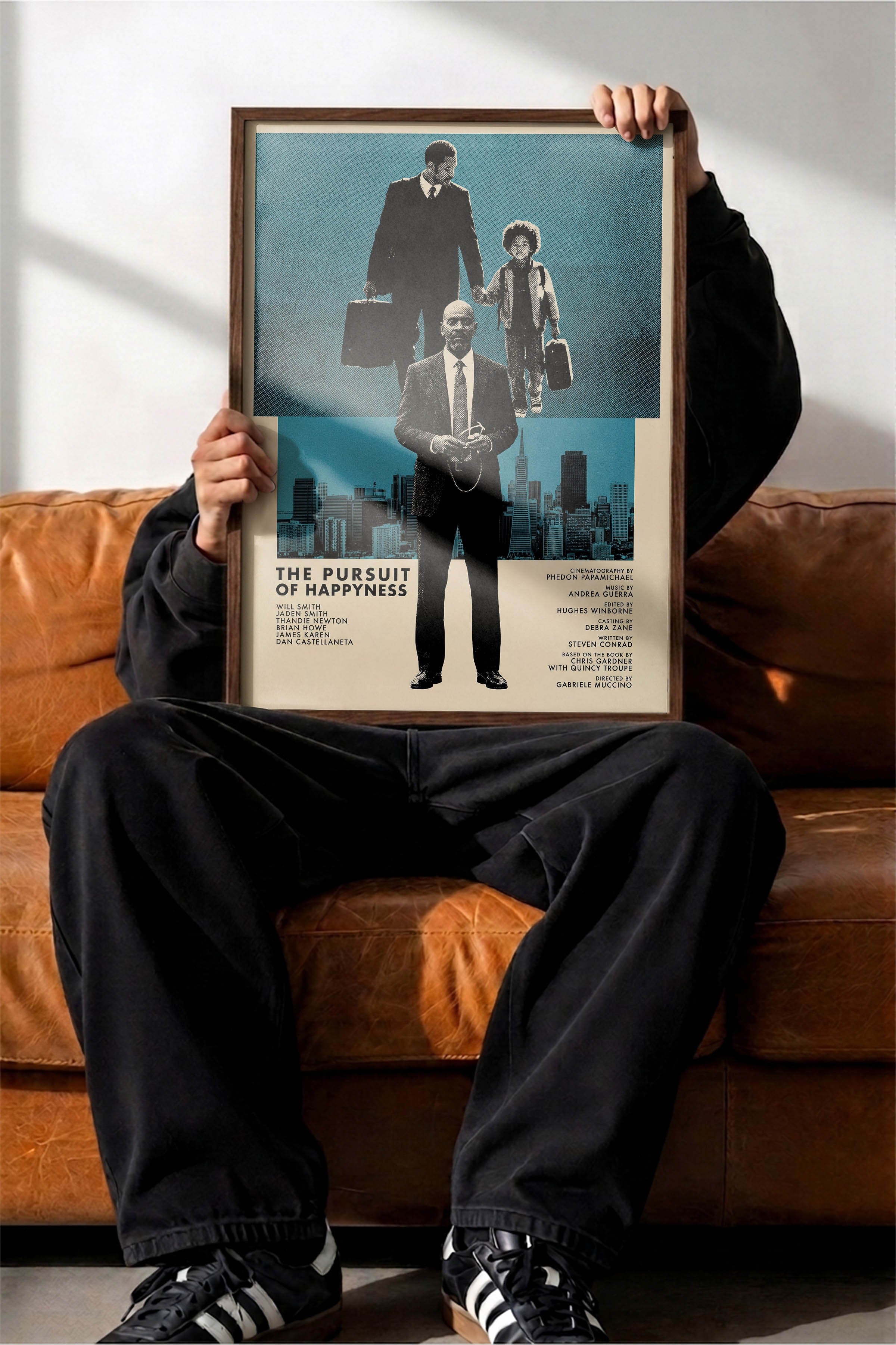 The Pursuit of Happyness Kahverengi Çerçeveli Poster, Sinema ve Dizi Tablo, Film Dizi Afişleri NO:112827