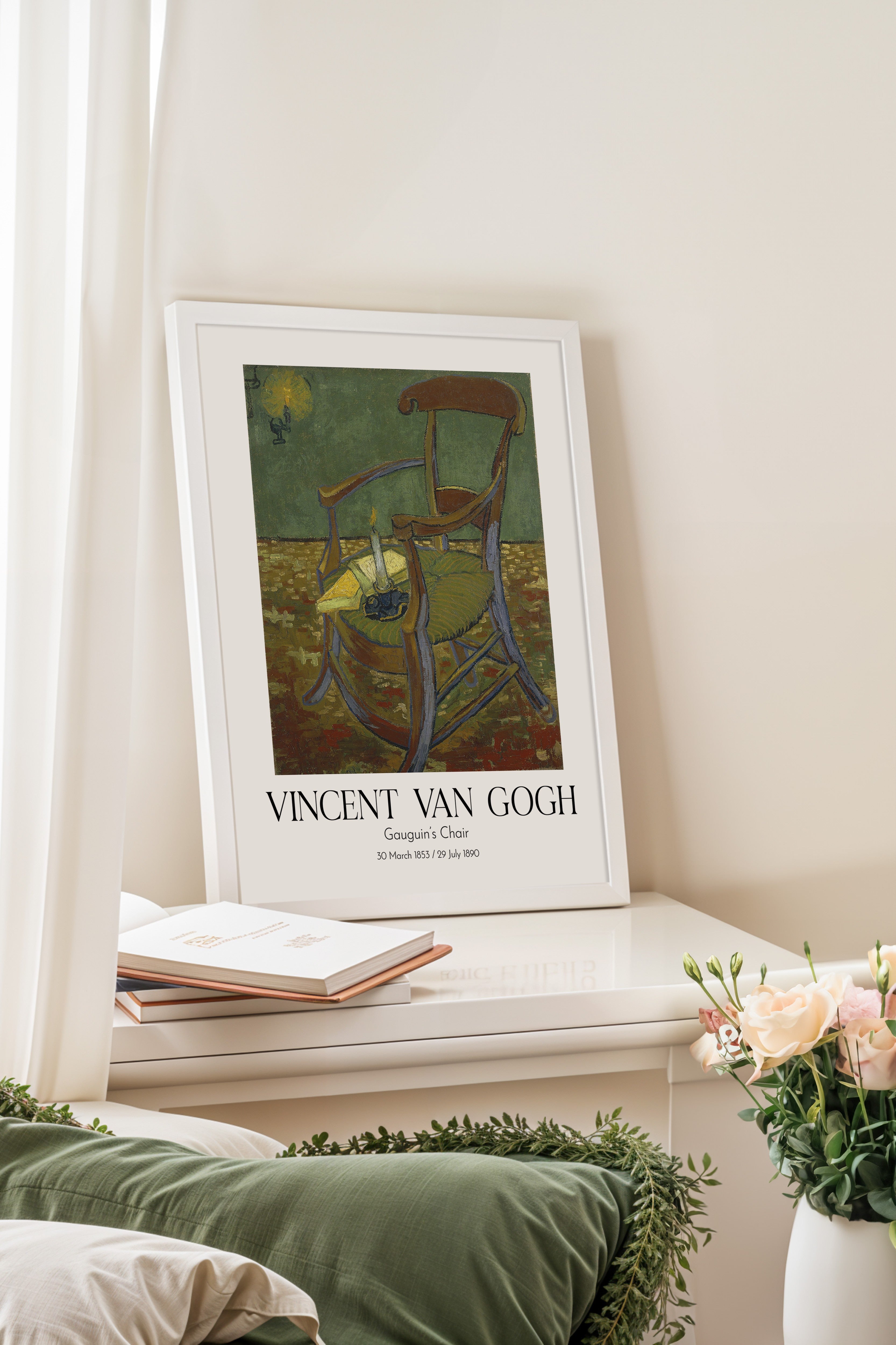 Vincent Van Gogh - Gauguin'S Chair, Beyaz Çerçeveli Tablo, Sanat Serisi NO:110602